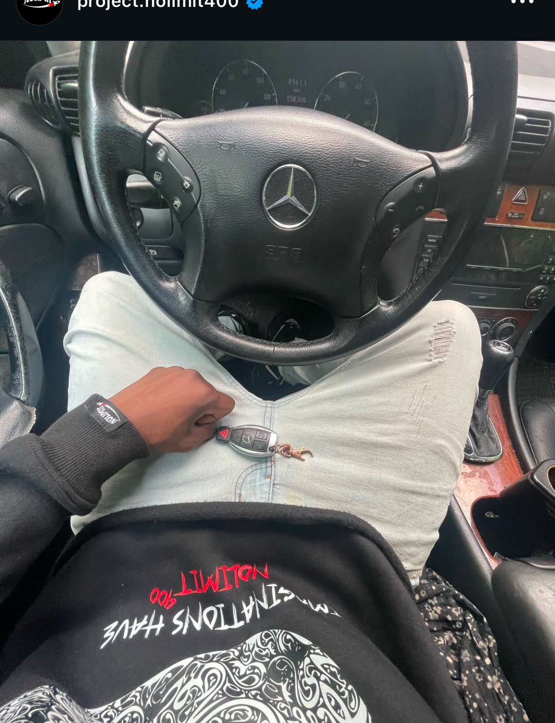 Islamic logo tee only